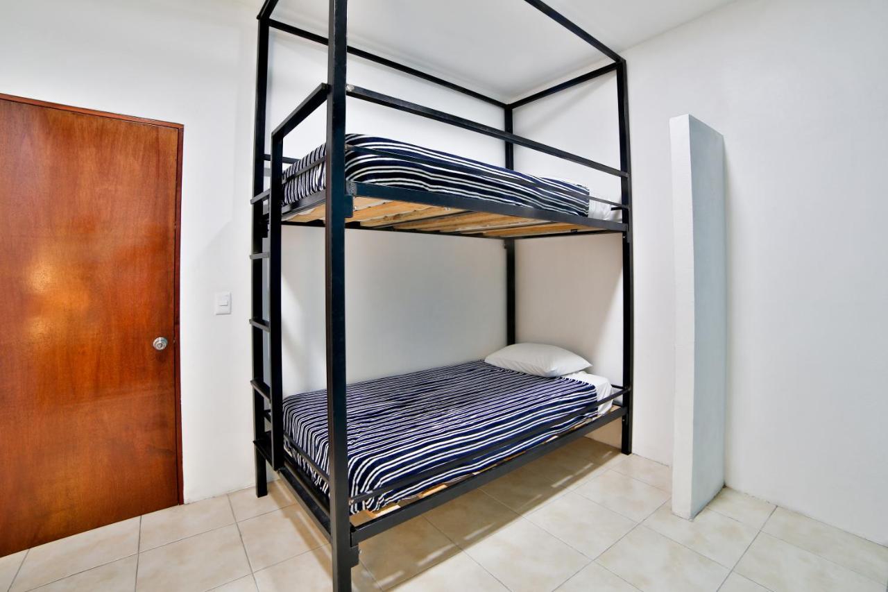 Hostal Ten To Ten Puerto Vallarta Zewnętrze zdjęcie