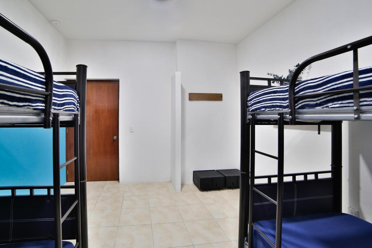 Hostal Ten To Ten Puerto Vallarta Zewnętrze zdjęcie